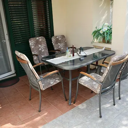 Apartman Alica Srima Vodice