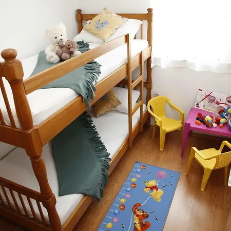 Apartman Alica Srima *