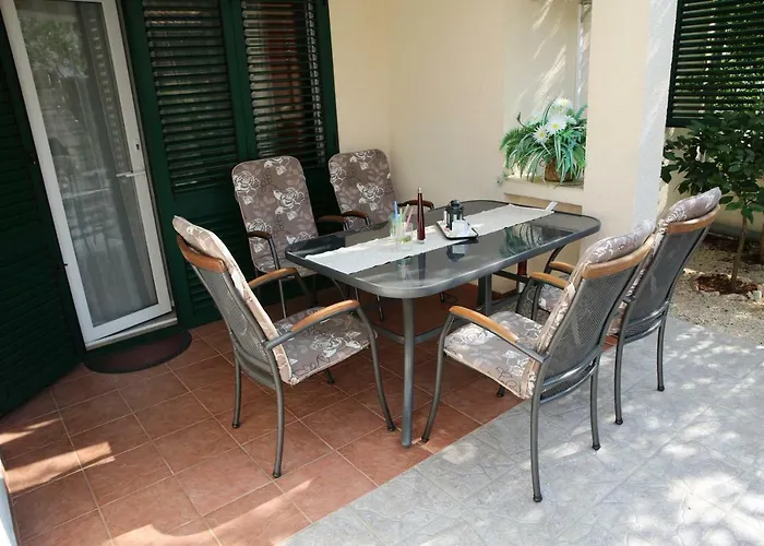 Apartment Alica Srima Vodice